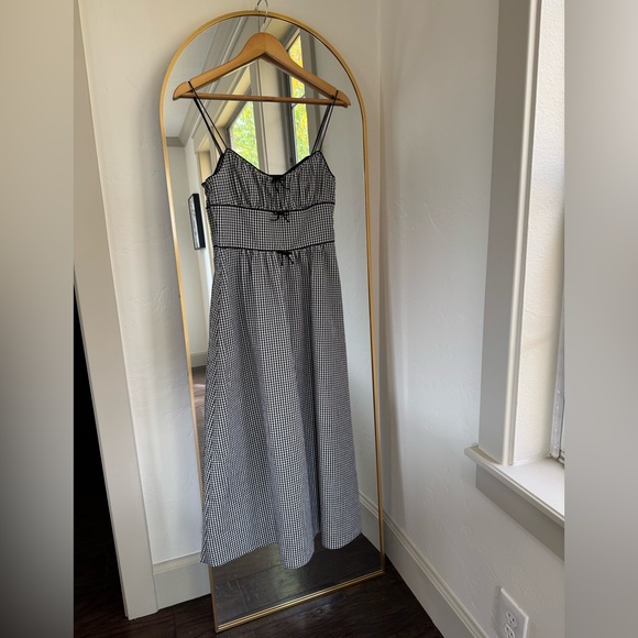 Doen Dresses & Skirts - Doen Belline Dress